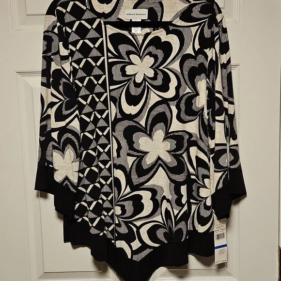 Alfred Dunner Floral Geometric Top - Picture 3 of 8